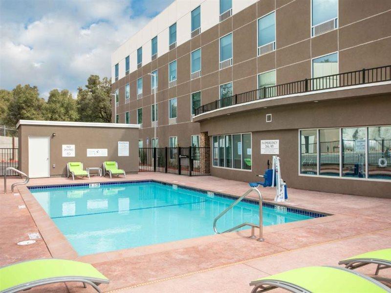 Holiday Inn Express & Suites Oakhurst-Yosemite Park Area By Ihg Zewnętrze zdjęcie