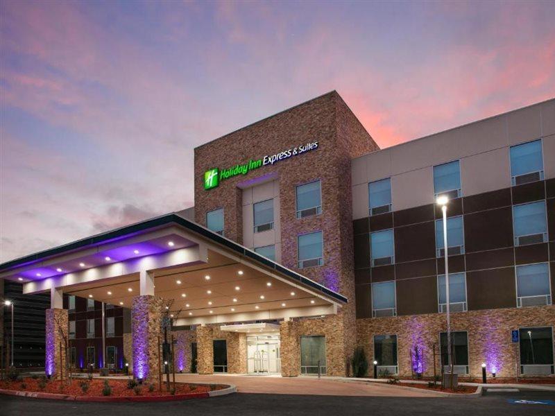 Holiday Inn Express & Suites Oakhurst-Yosemite Park Area By Ihg Zewnętrze zdjęcie