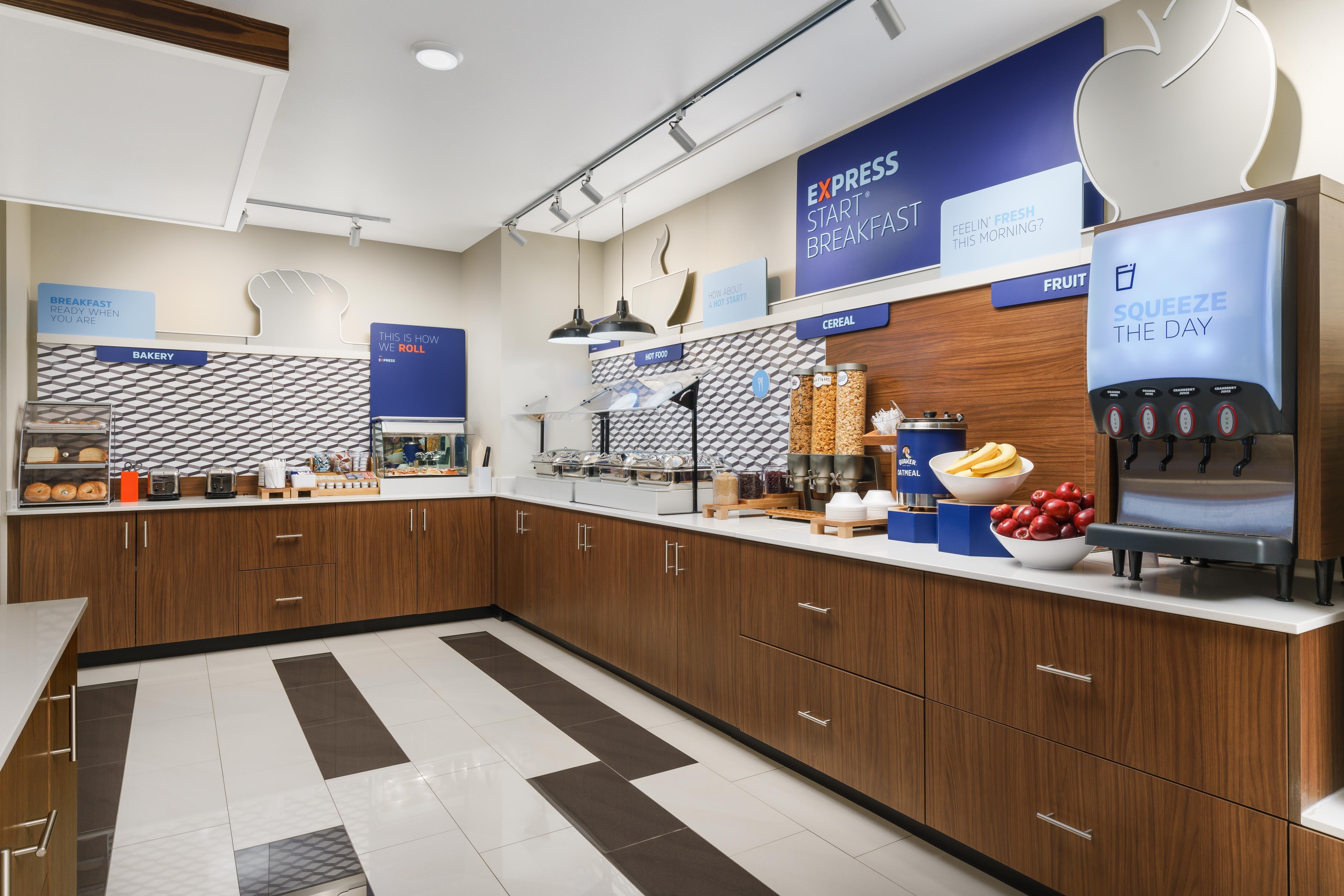 Holiday Inn Express & Suites Oakhurst-Yosemite Park Area By Ihg Zewnętrze zdjęcie