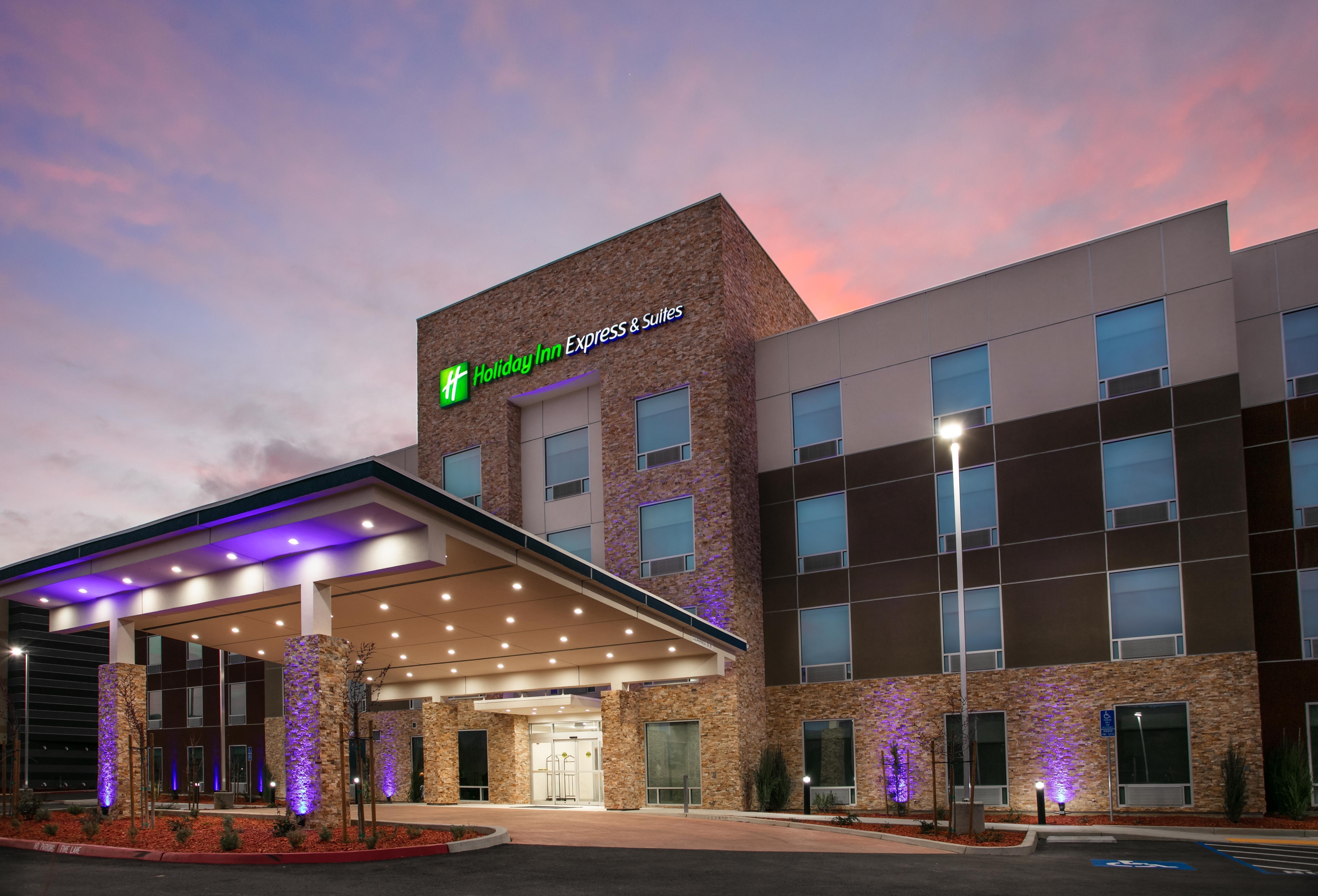 Holiday Inn Express & Suites Oakhurst-Yosemite Park Area By Ihg Zewnętrze zdjęcie